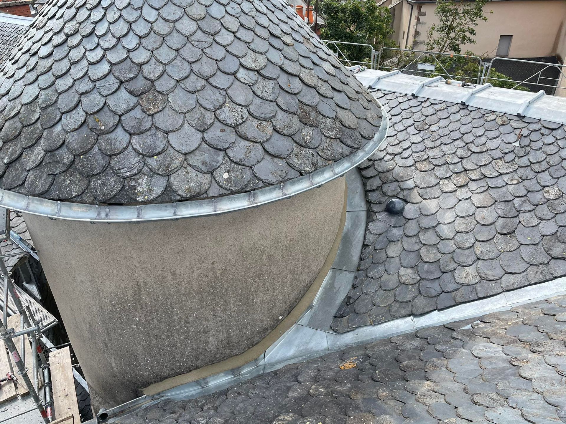 Rénovation de toiture en ardoise